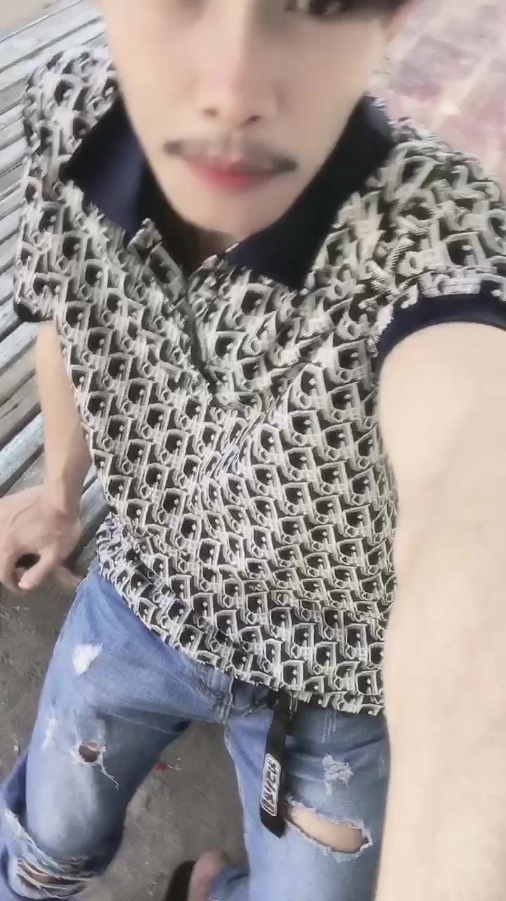@Äħ Höu