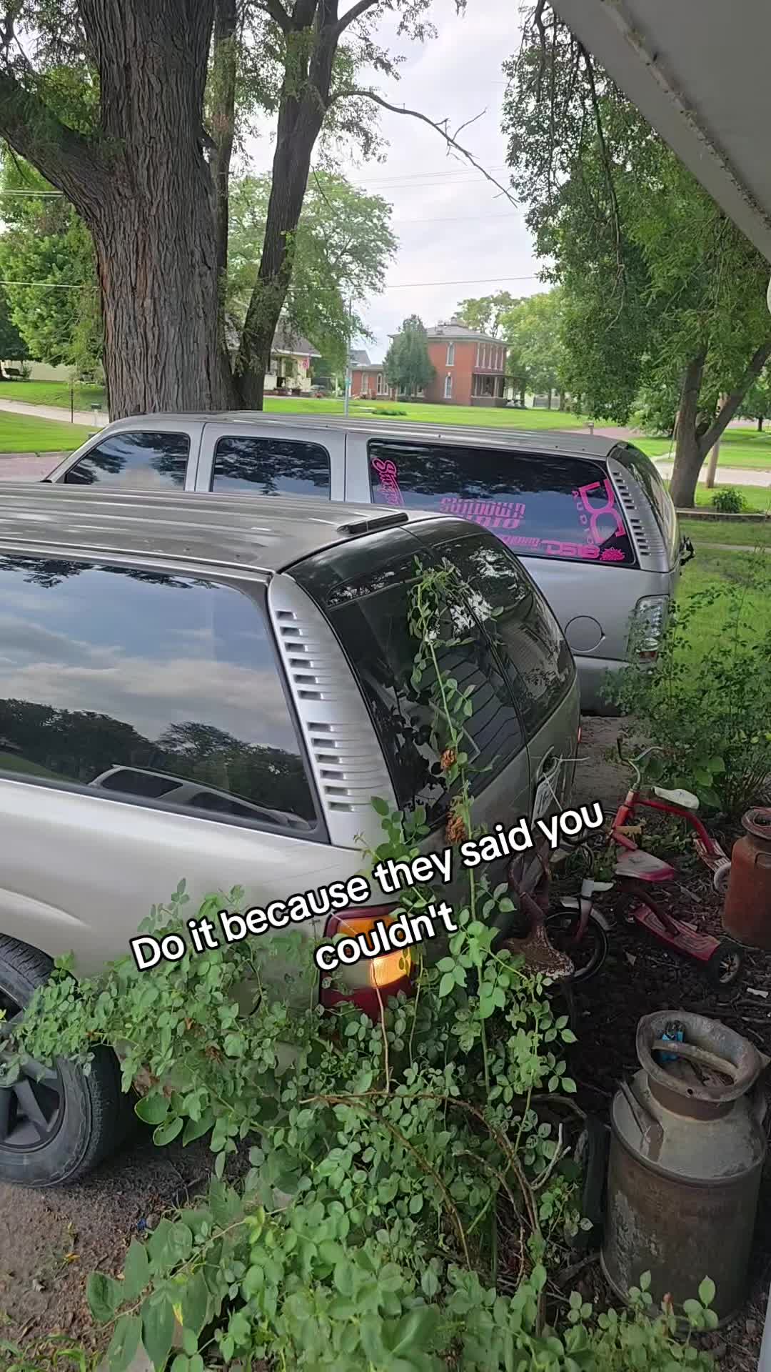 @thatloudyukon