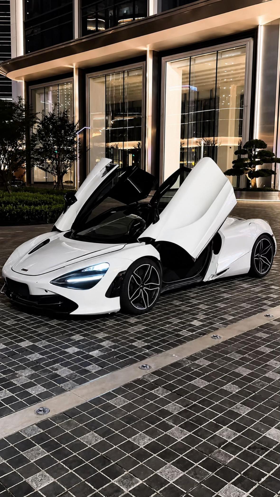 @Supercar