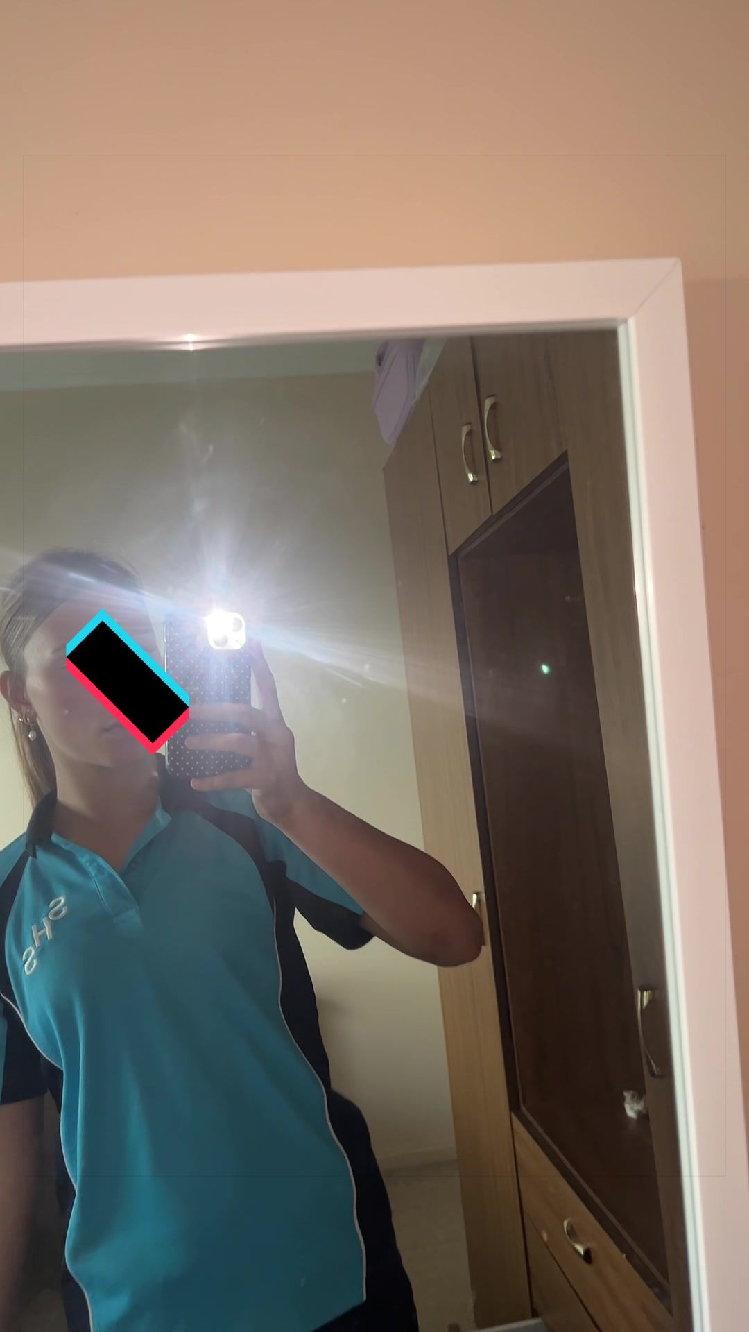 @𝐩 𝐢 𝐩 𝐩 𝐚