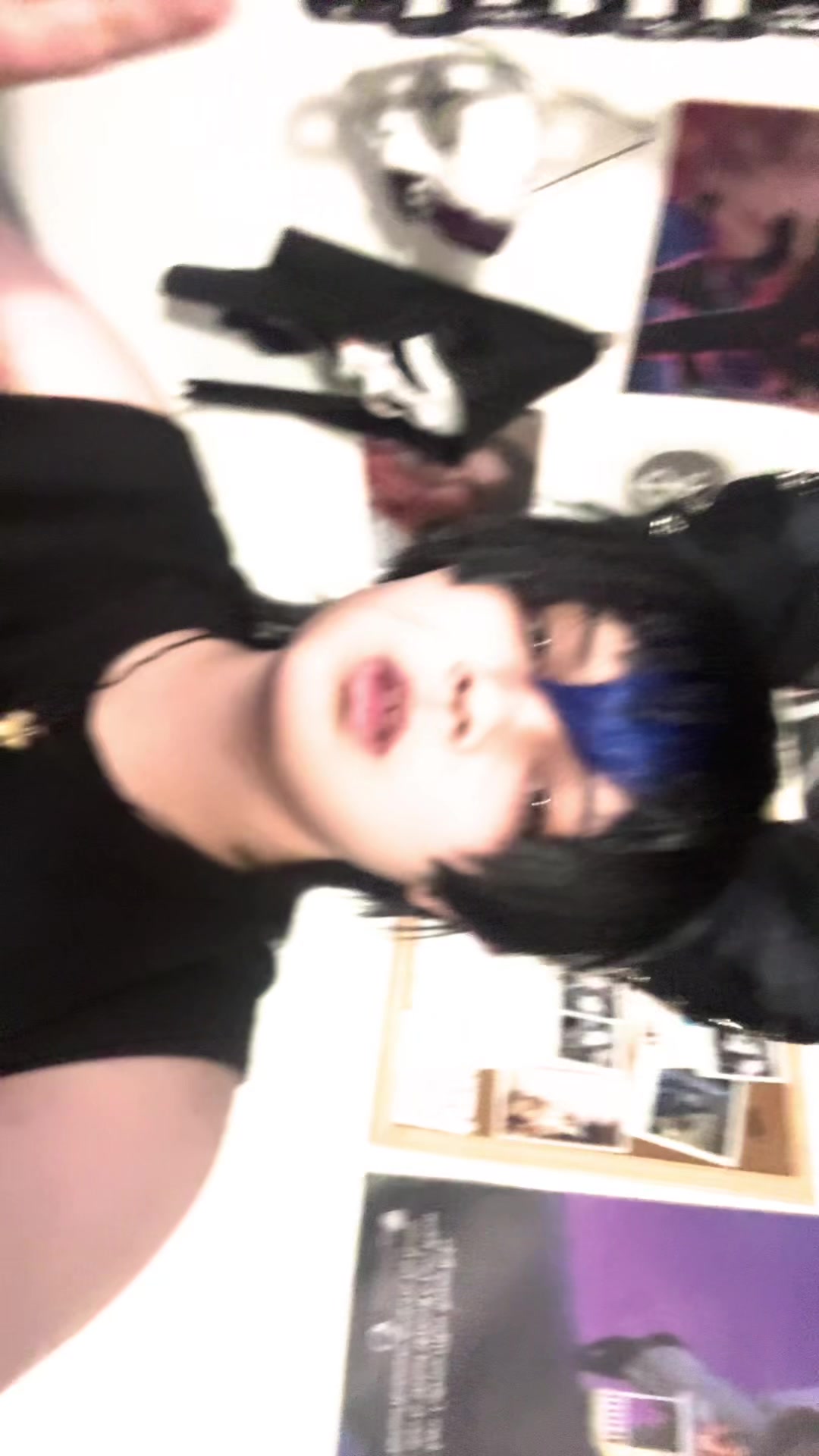 @v 🦇