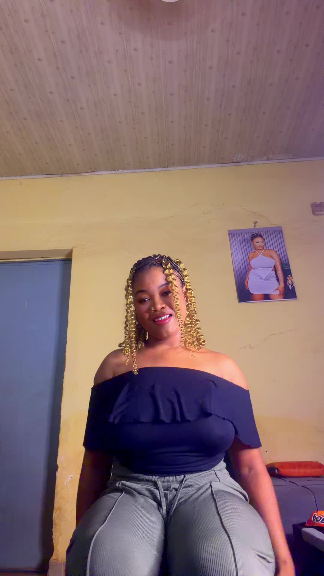 @Miss 🇧🇫 🇨🇦
