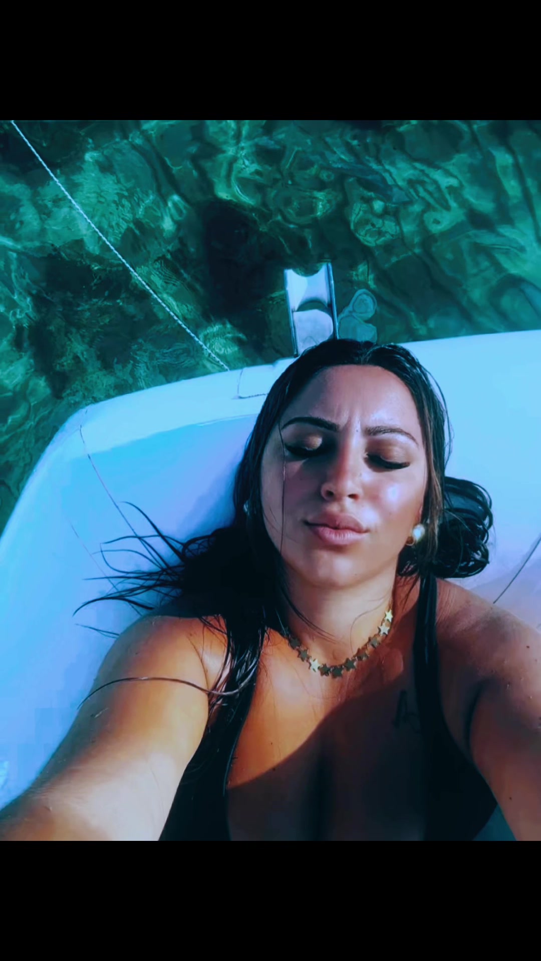 @Angela Buglisi