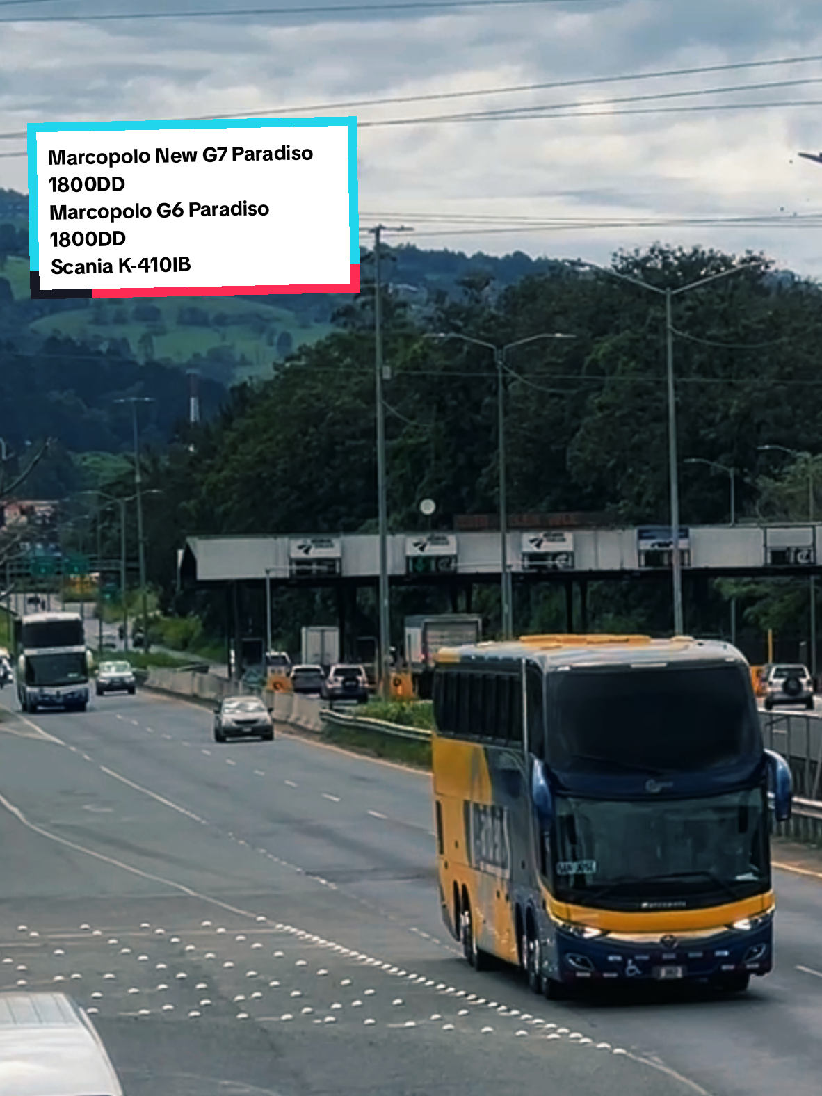 @Costa Rica sobre ruedas 🚌🇨🇷
