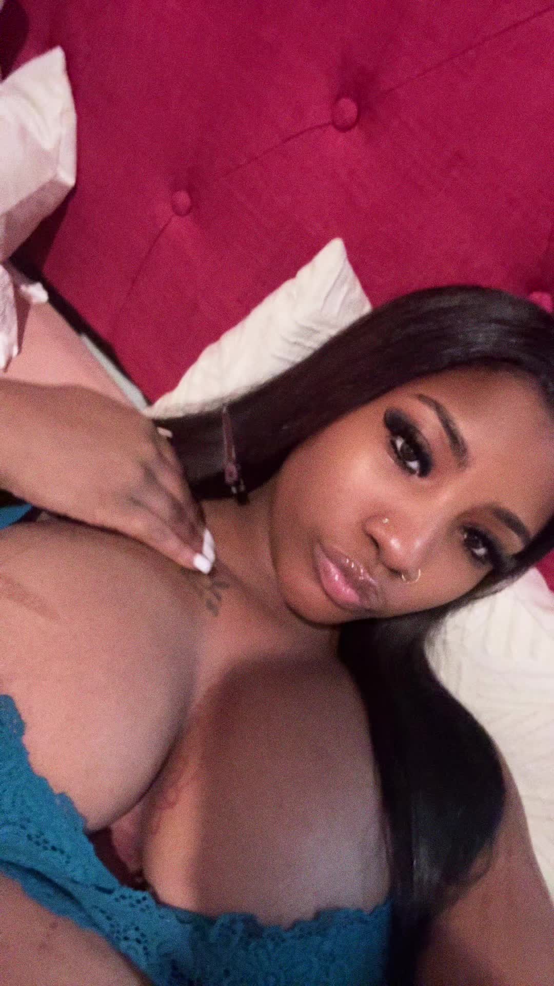 @Emari Danielle