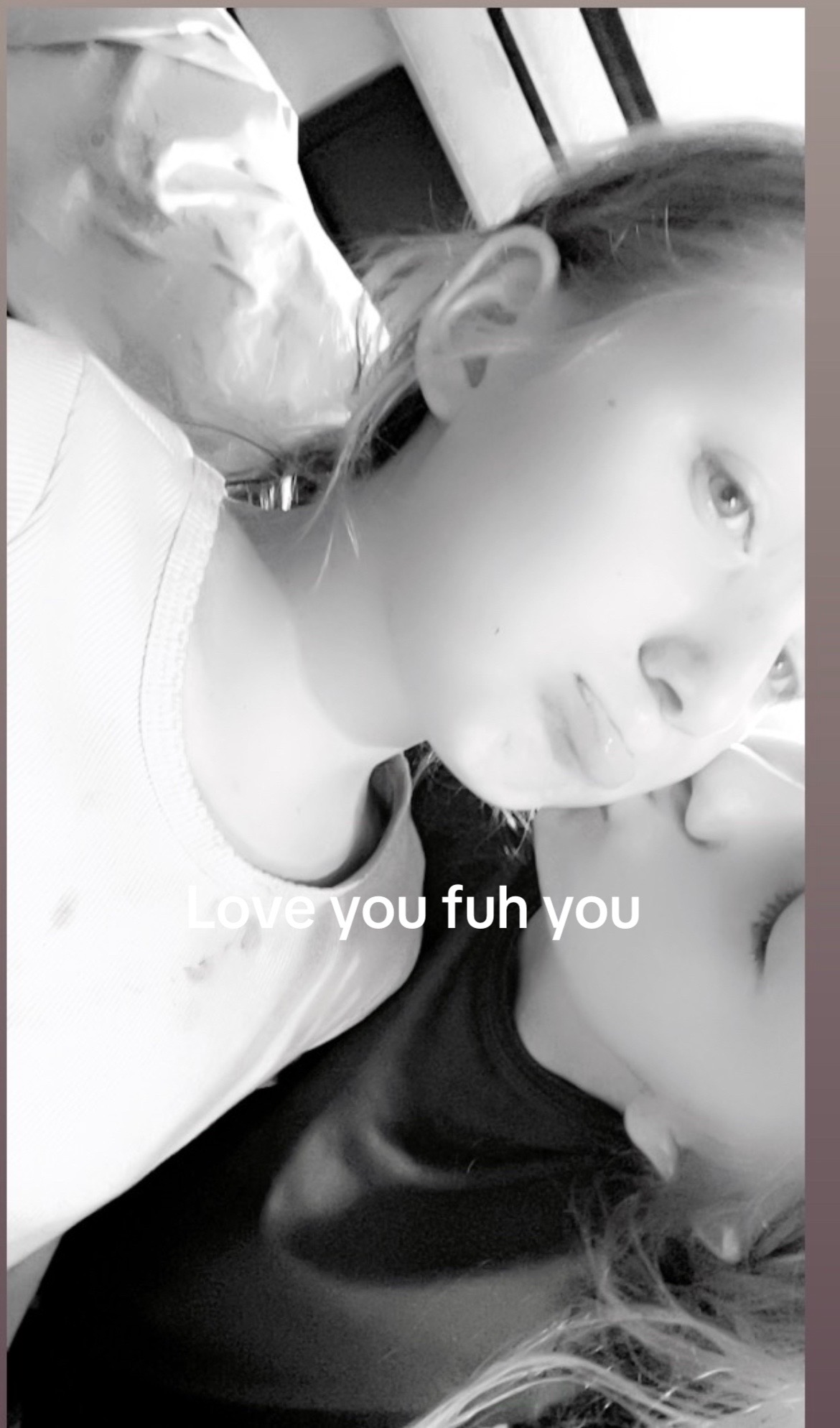 @No one loves me for me 😔😕💔