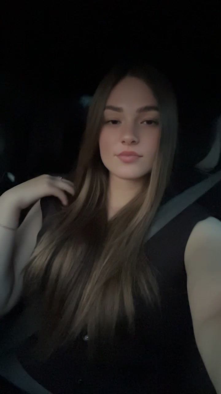 @@🥑Alinuța🥑