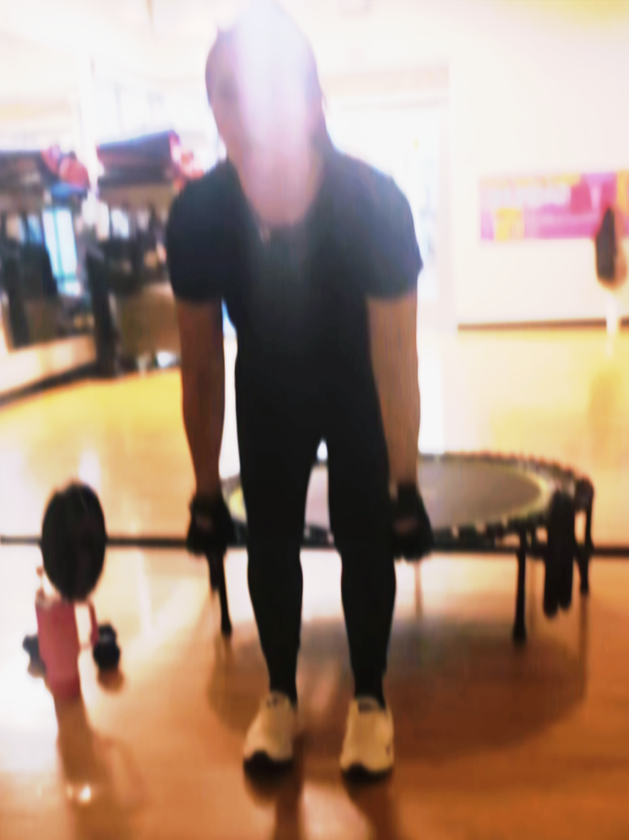 @Ari Alvarado jumping studio