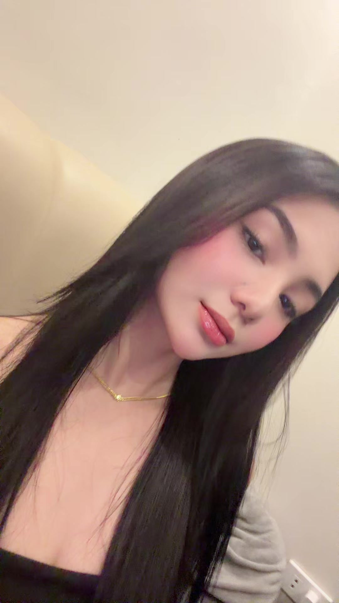 @shaniaxxmateo