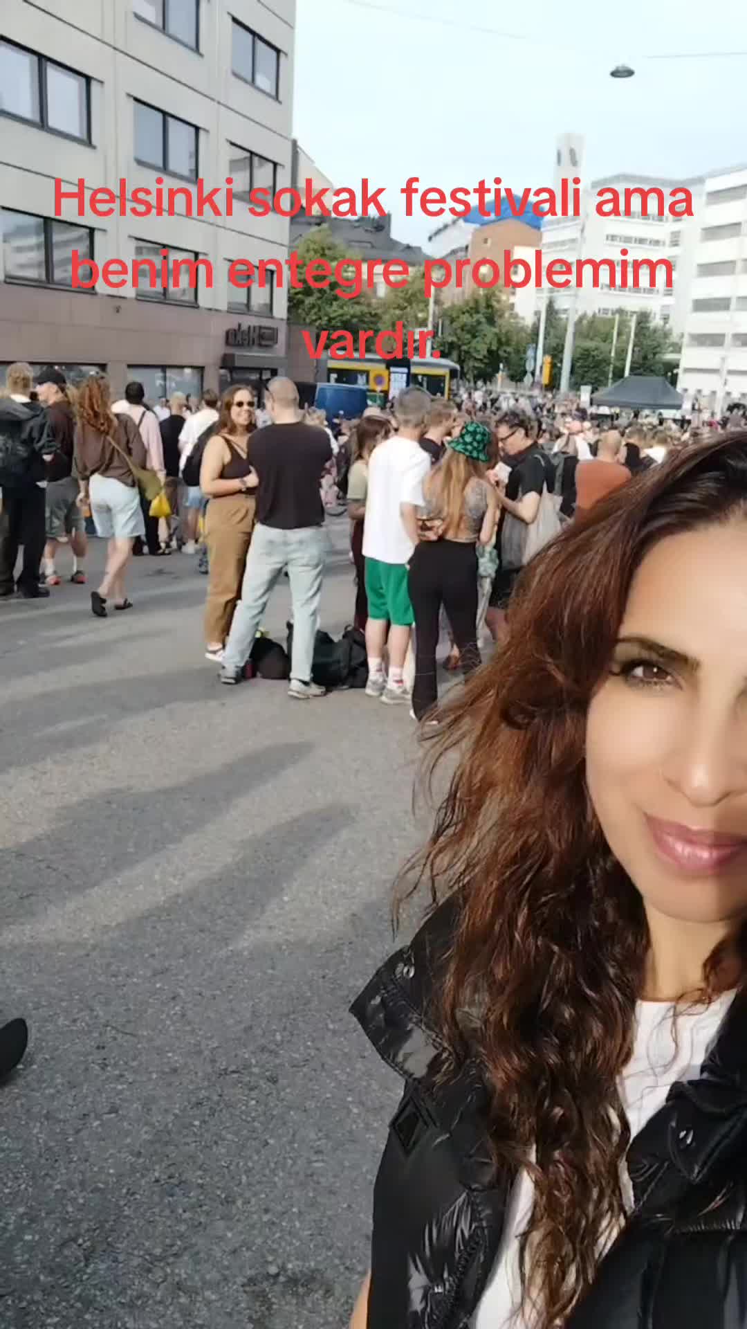 @Gayet Menteşe