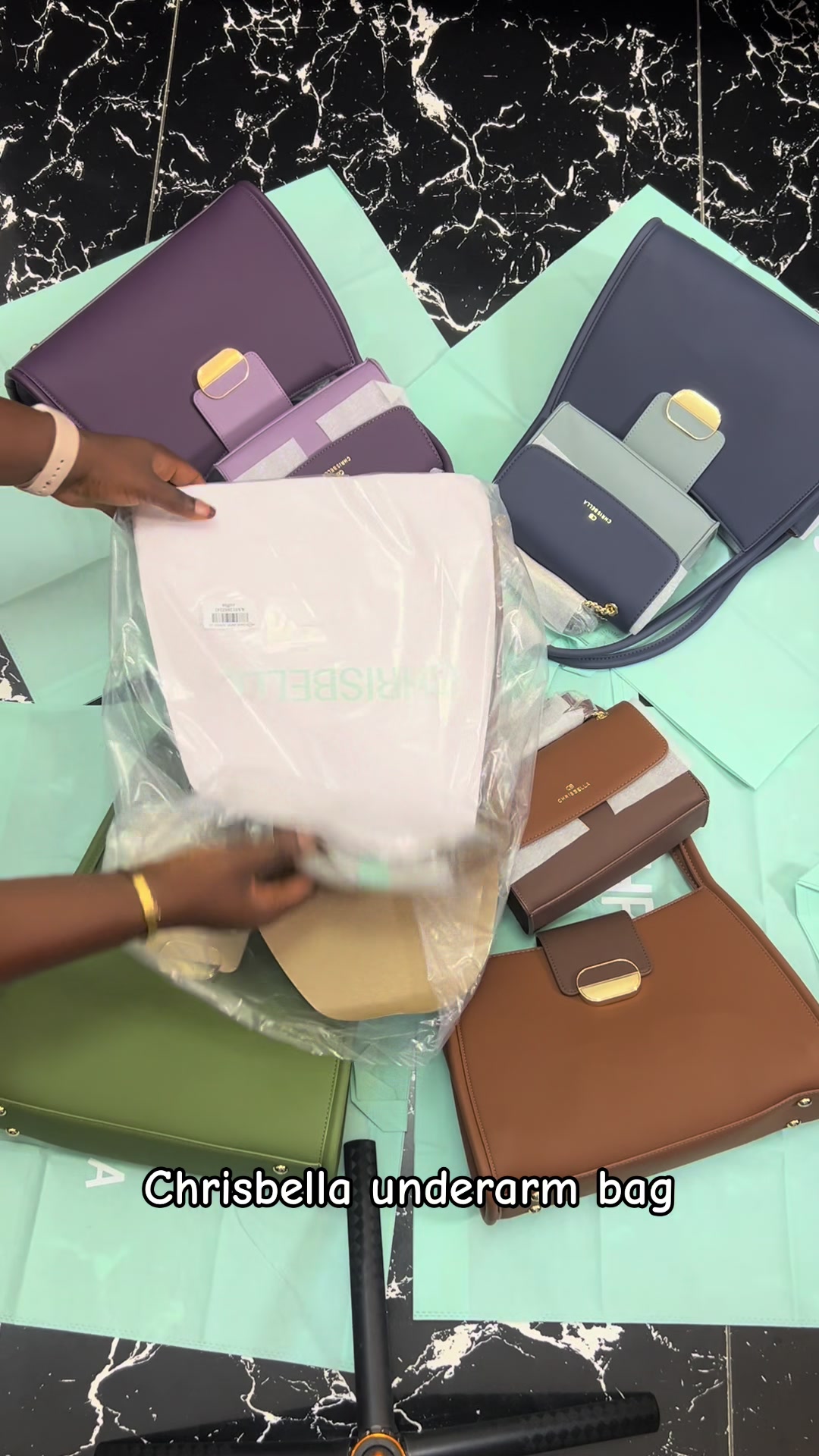 @ERIN BAG SELLER IN AKOKA LAGOS