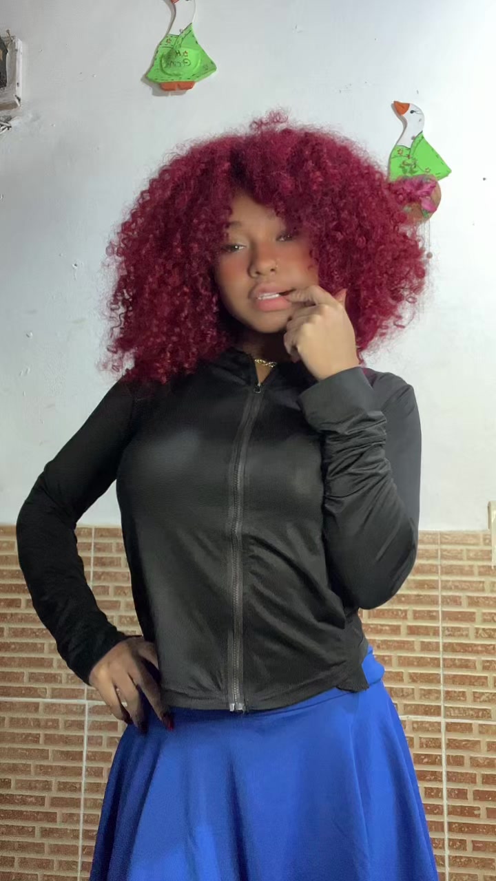 @Blaxkbarbie