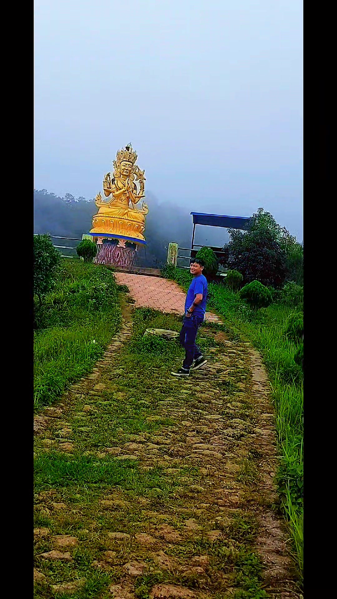 @मणि अन्योल मगर :❤✌️