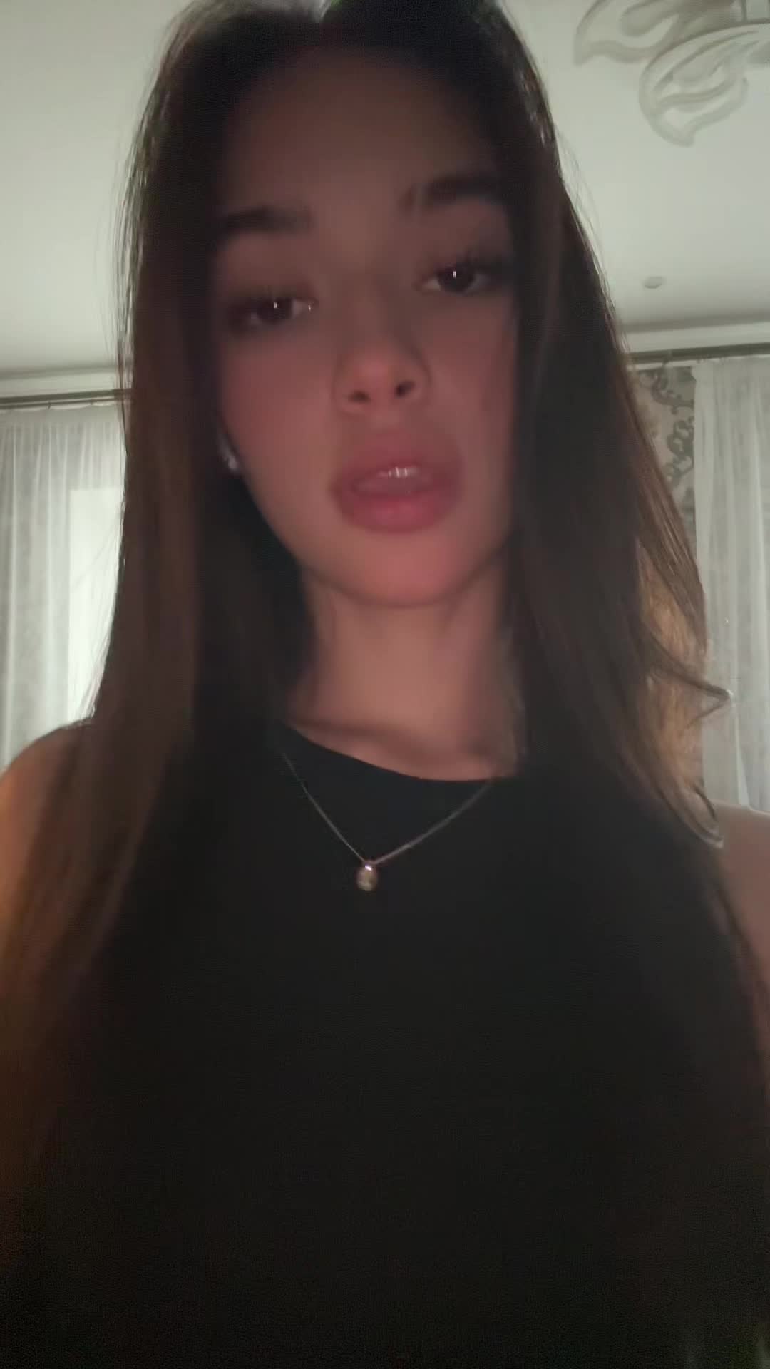 @N👅