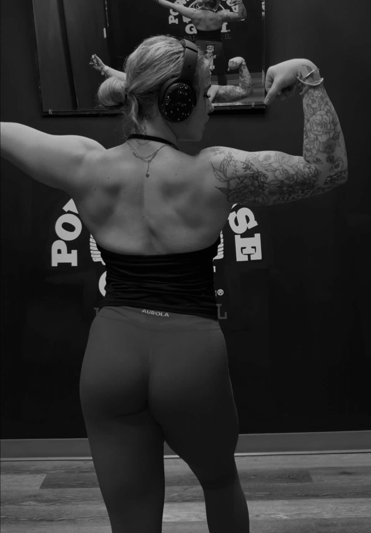 @Niki💋