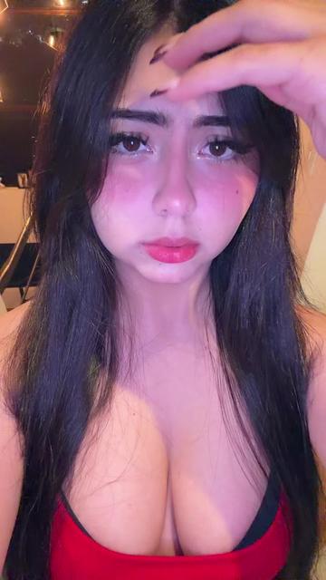 @Elenita