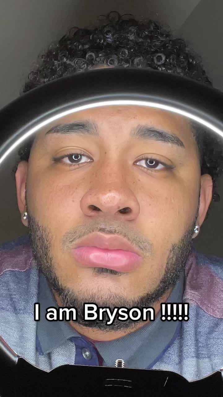 @BrysonLove💙❤️💙