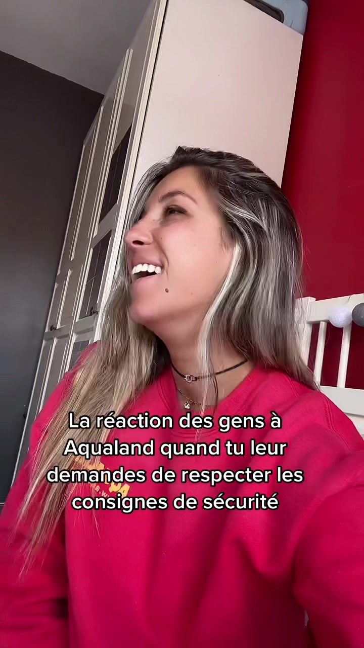 @Laura Cstre