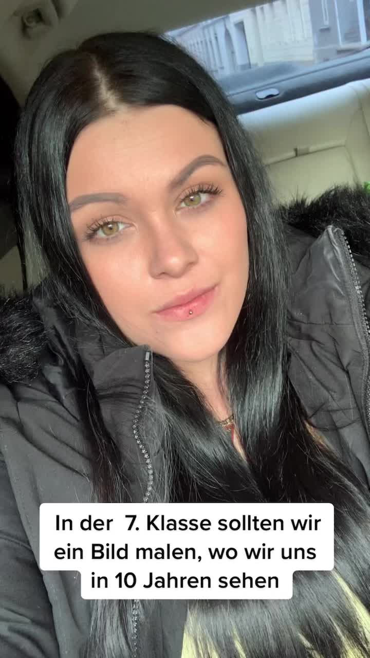 @Kingaxsarahx