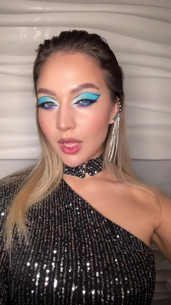 @NIKOLAEVA_MUA