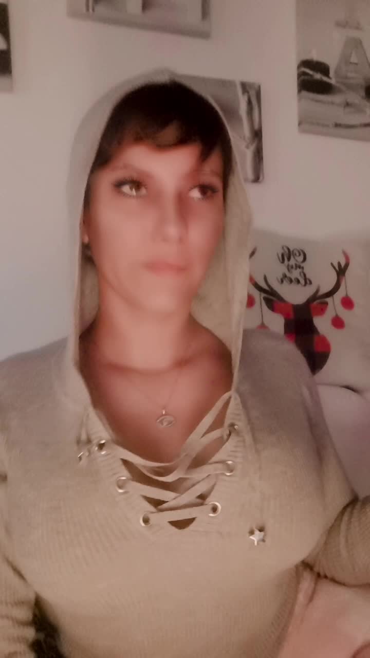@Ladybabouille33