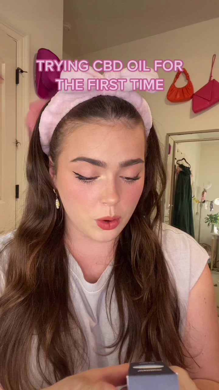 @EMILY KAYE