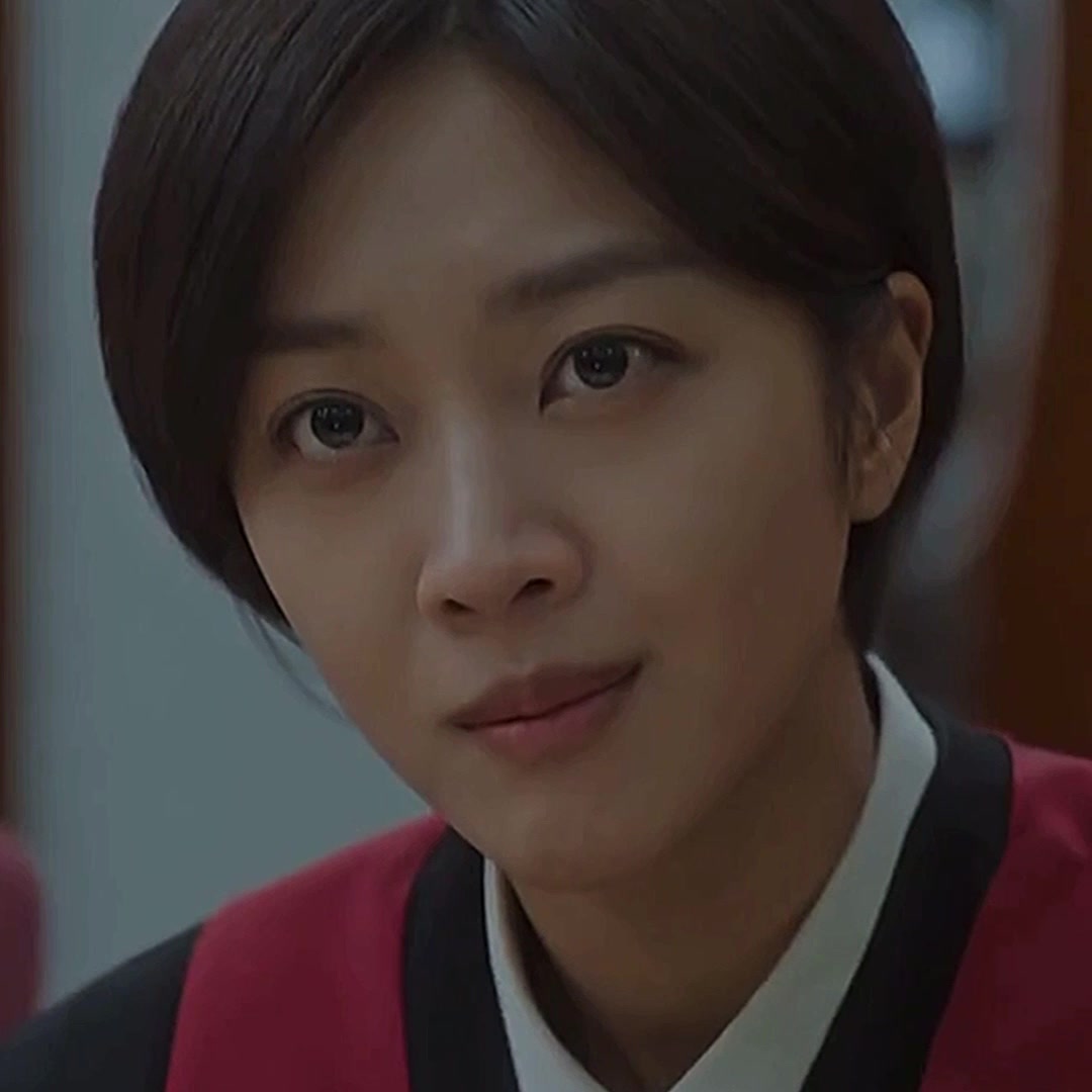 @KPOP AND DORAMA😍🔥