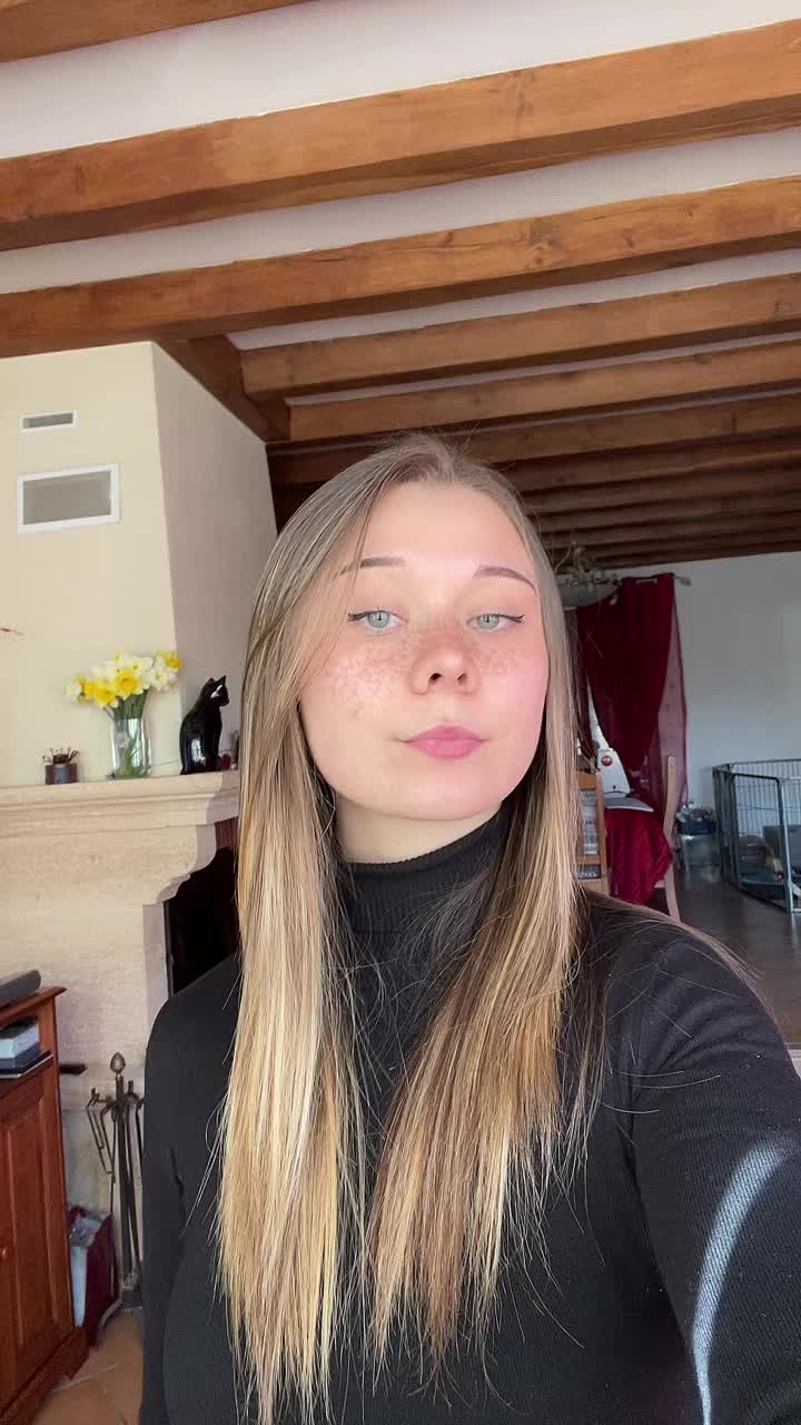 @Ath&eacute;na&iuml;s &hearts;️