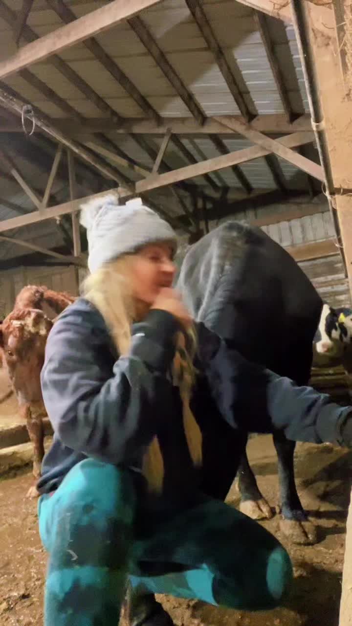 @Farmersdaughterwisco