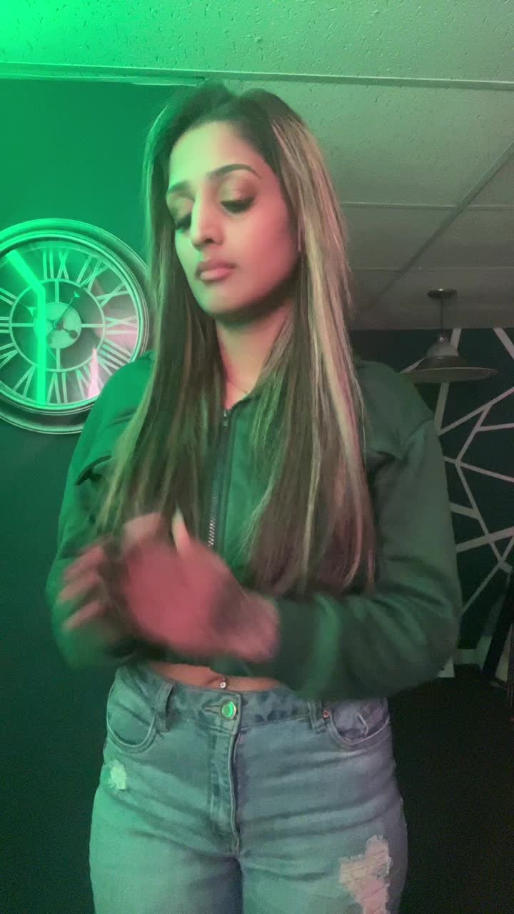 @Aarzoo🥀