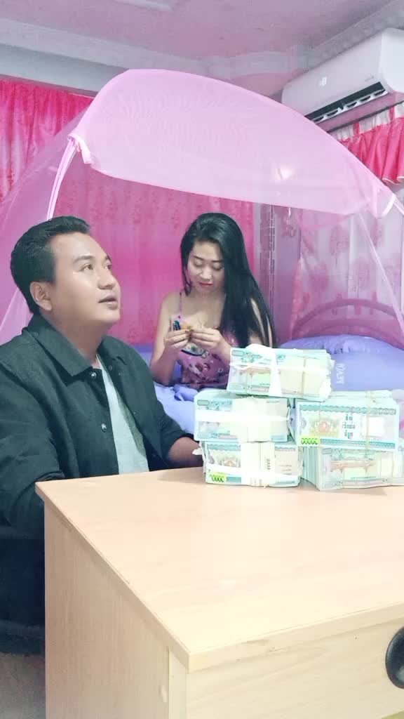 @KO Naing 🖤 💘 🖤