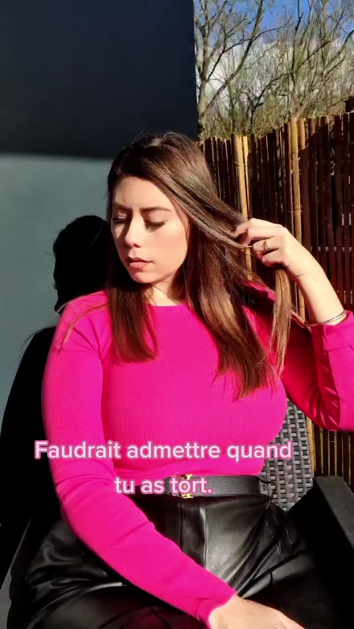 @Lovaliine