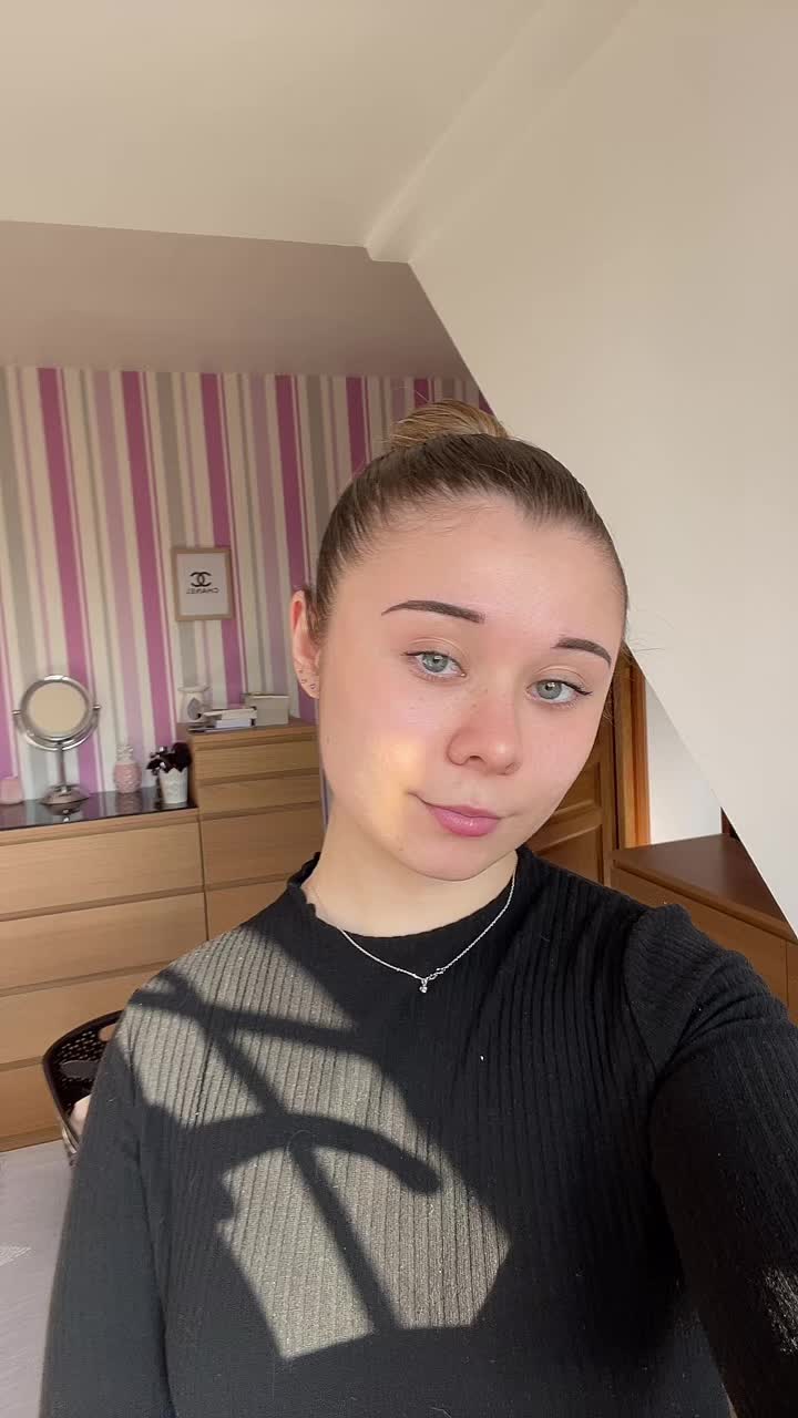 @Ath&eacute;na&iuml;s &hearts;️