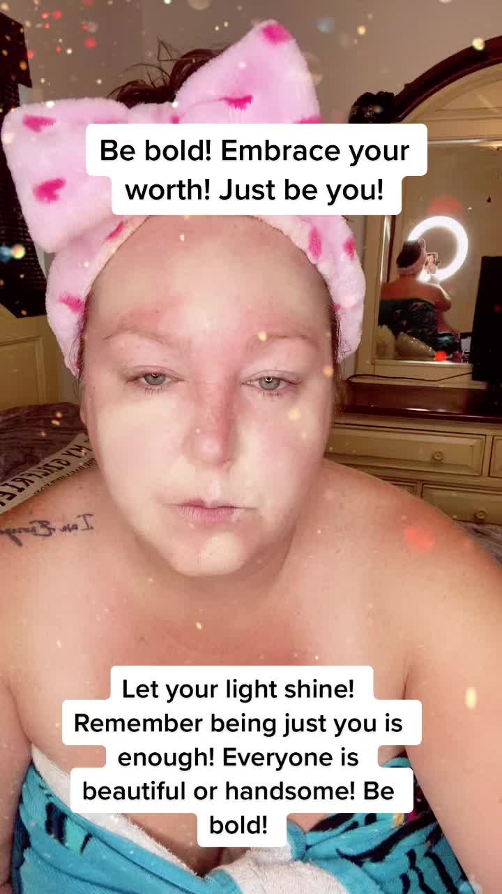@ASHLEY_D