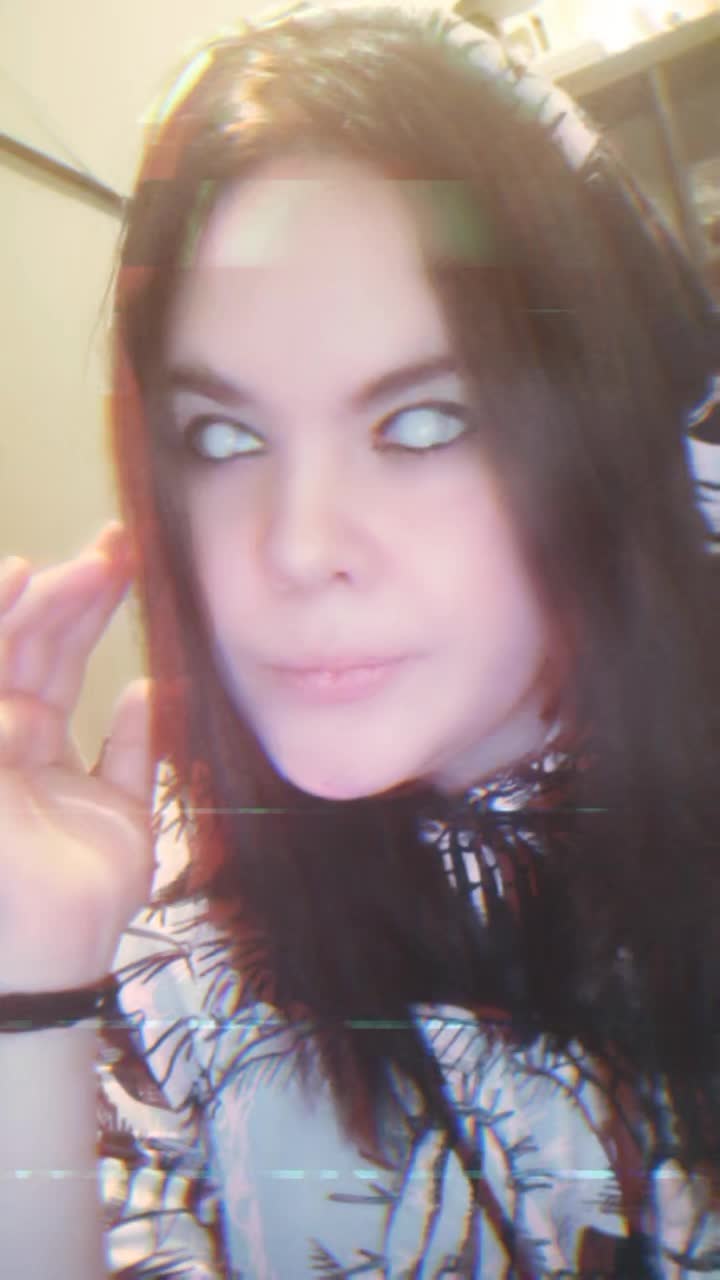 @SaekoLi