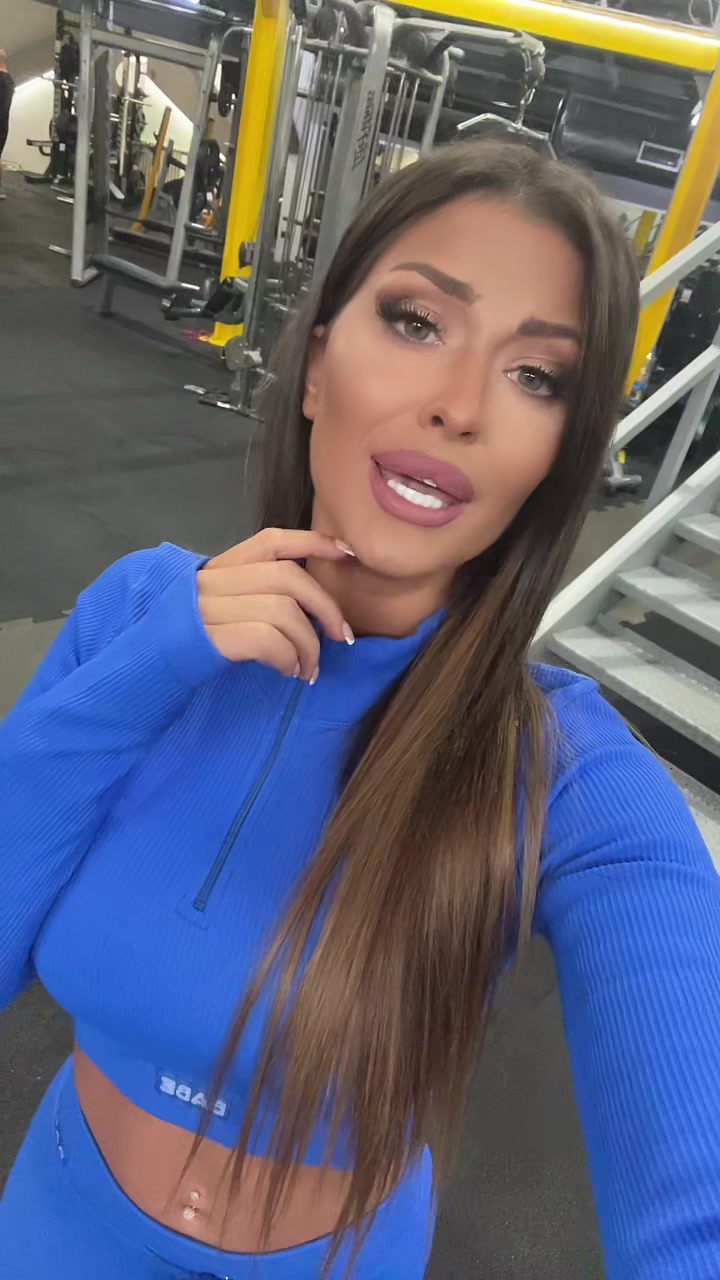 @AnaRadulovic