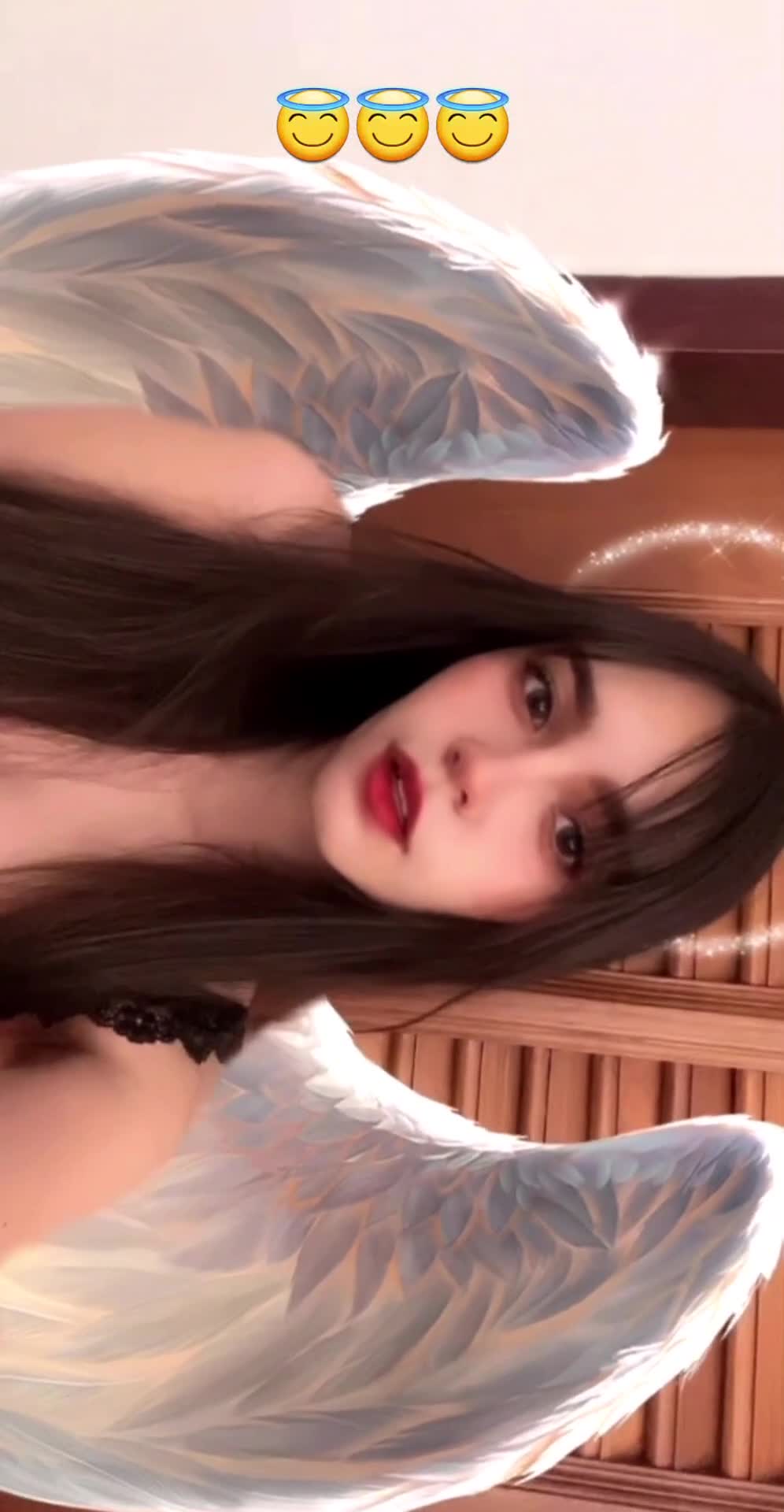 @Bella 🔮