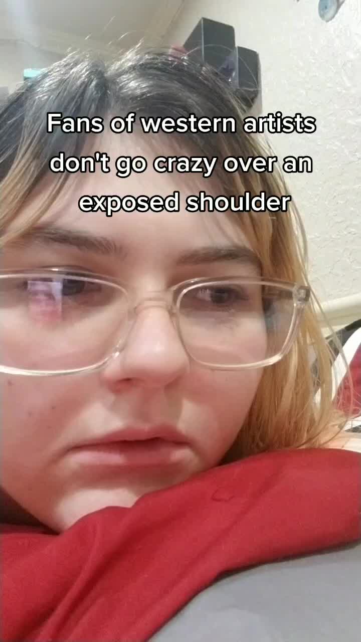 @Elly