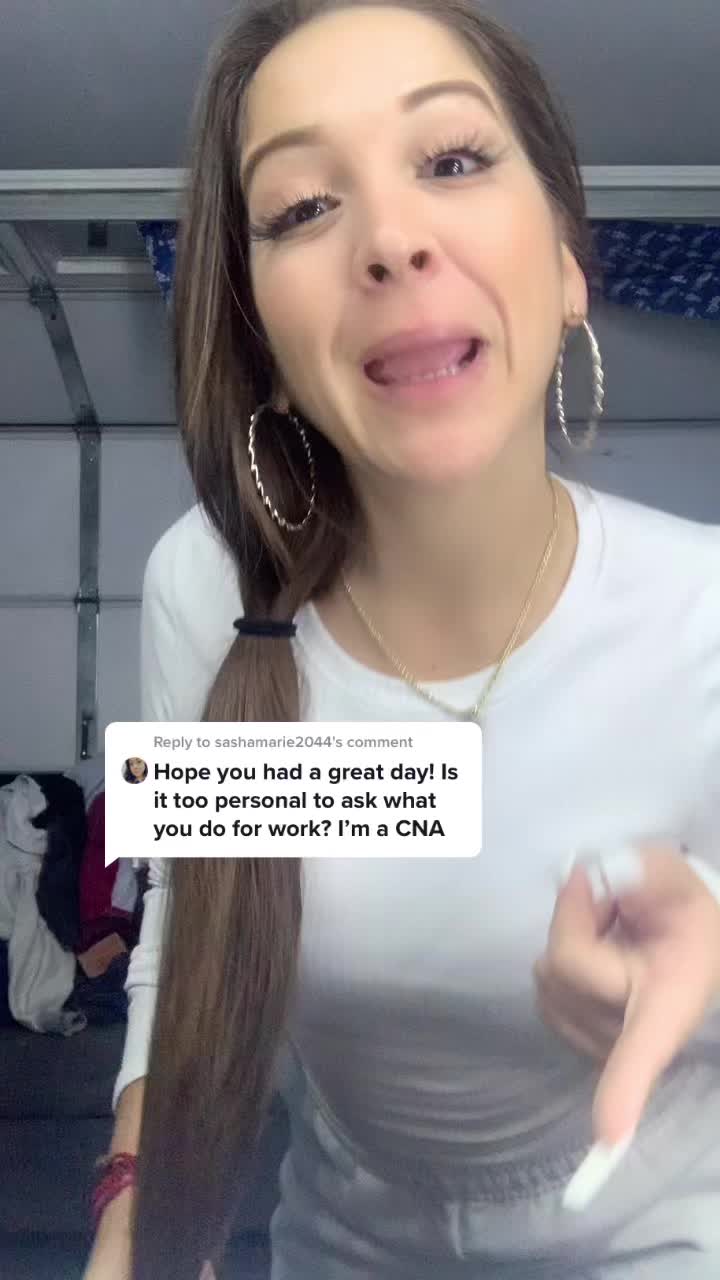 @Stephy 🥀