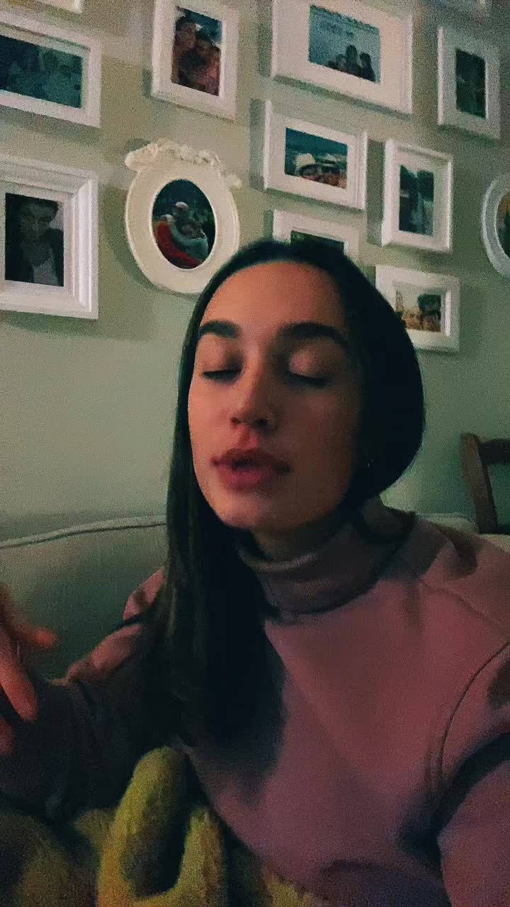 @allegra de rosa