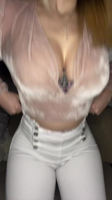 @ERIKA 🦋