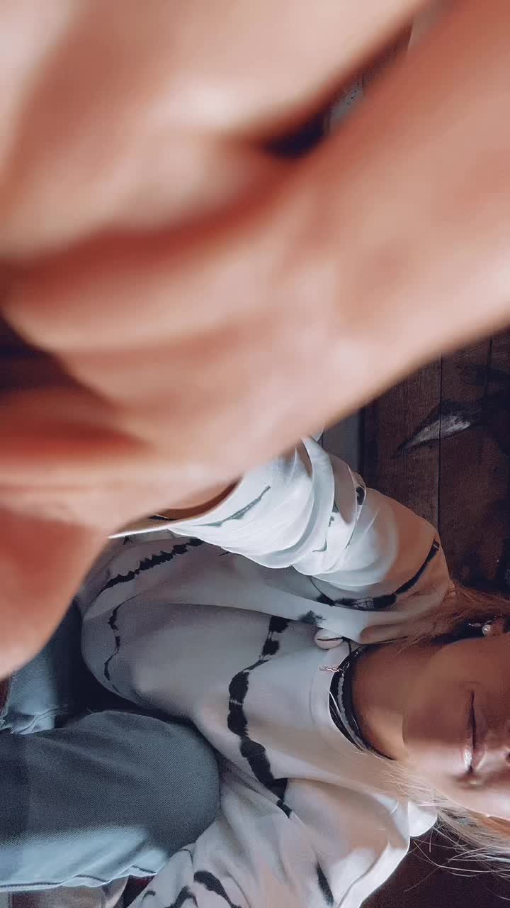 @Nicolebarker
