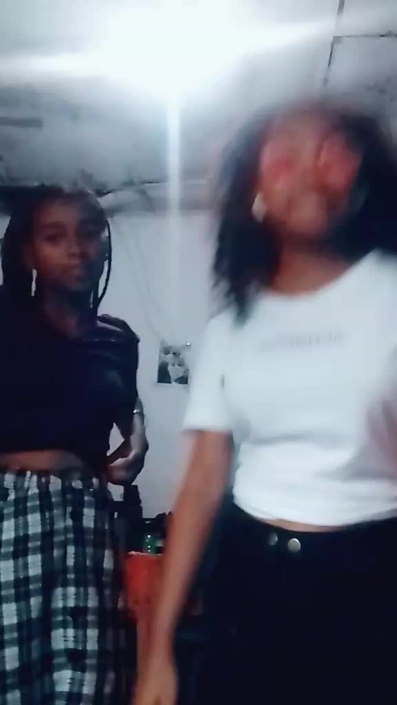 @Nadesie Hobilalaina