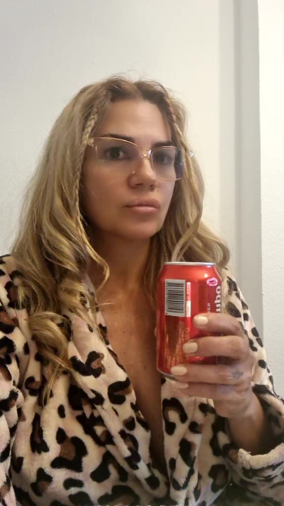 @Sylvia Pantoja