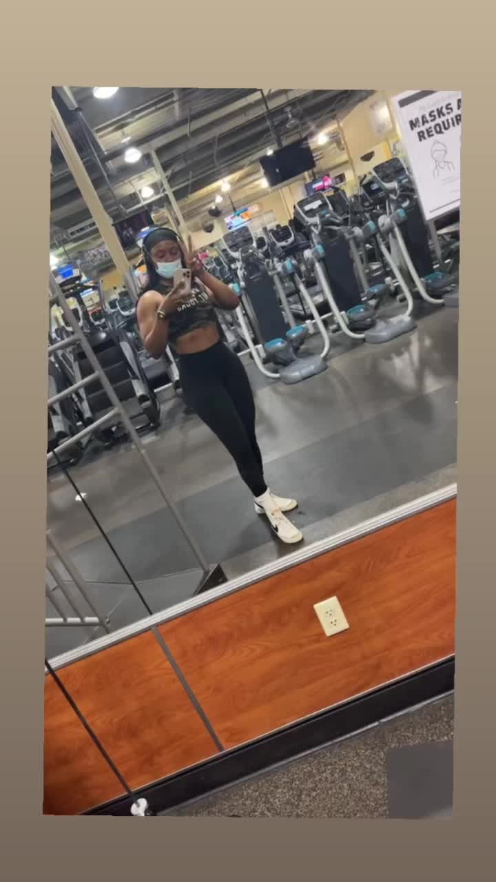@Ebon&eacute; Brown