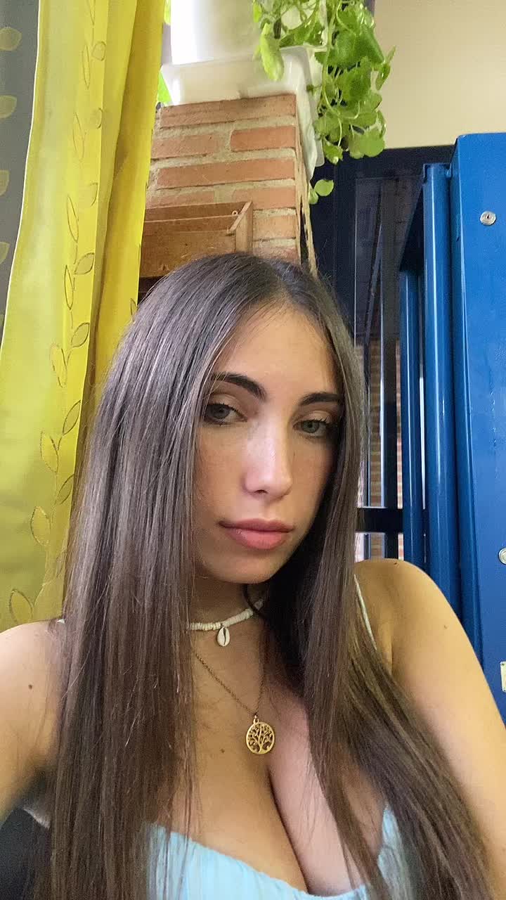 @sᴀʀᴀ