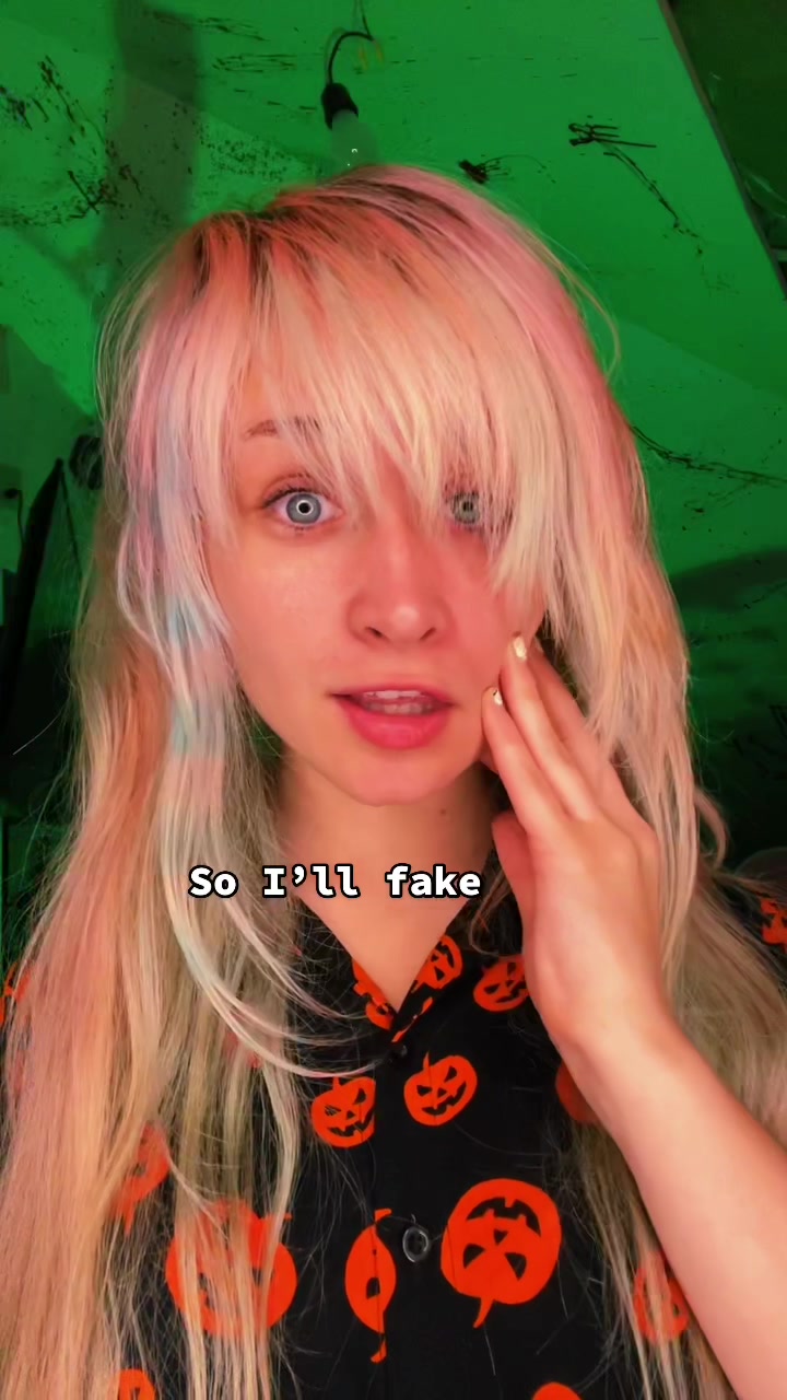 @⦻ MAD M⦻lly ⦻