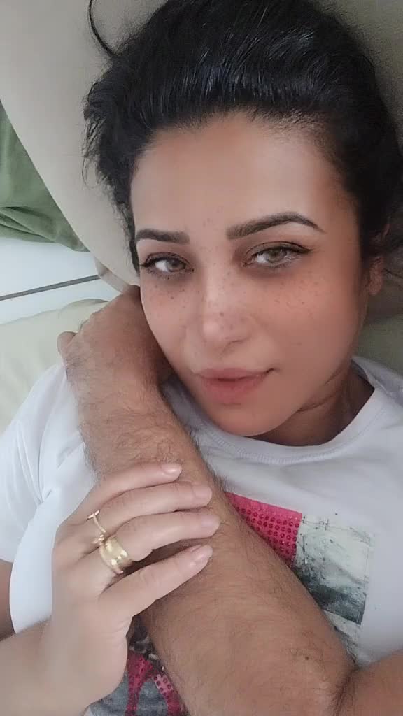 @Jakeliny Mendon&ccedil;a