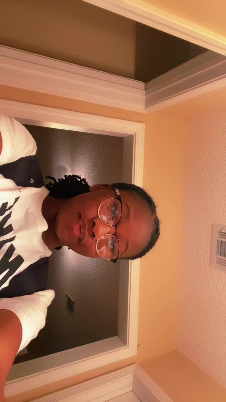 @Mariiiiiiiiii🤓<3