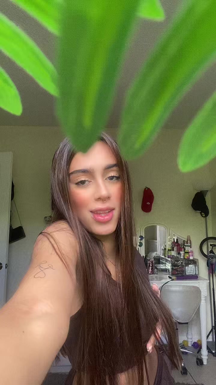 @✨